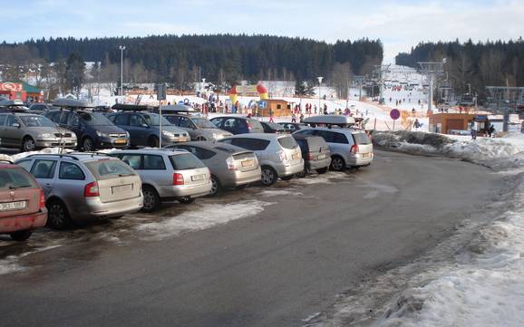 Bohême du Sud: Accès aux domaines skiables et parkings – Accès, parking Lipno