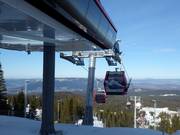 Partizan (Emir Kusturica) - 10 places | Télécabine (monocâble à mouvement unidirectionnel)