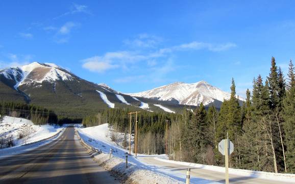 Kananaskis Country: Accès aux domaines skiables et parkings – Accès, parking Nakiska