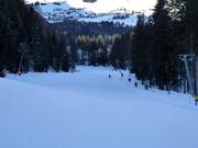 Piste facile près de la vallée au téléski St. Leonhardlift