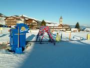 Bon plan pour les enfants :  - Village des enfants de Meransen géré par l'école de ski de Gitschberg
