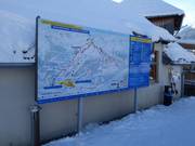 Panneau d'information à la station de la vallée