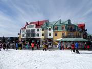 De la piste à l'hôtel