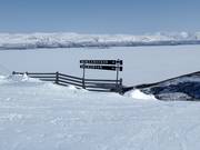 Signalisation des pistes dans le domaine skiable Björkliden