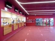 Zone de caisse soignée à Churwalden, à l'entrée