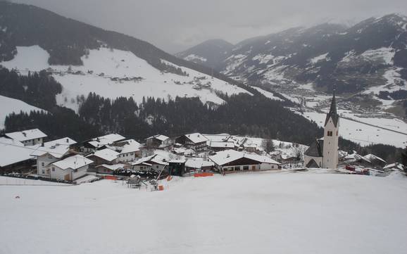 La plus haute gare aval dans le Val Pusteria (Pustertal) – domaine skiable St. Oswald (Kartitsch)