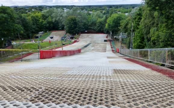 Domaines skiables pour skieurs confirmés et freeriders Grande-Bretagne – Skieurs confirmés, freeriders Alpine Snowsports – Aldershot