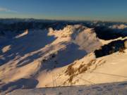 Lever du soleil et vue depuis le sommet sur le Platt et le Schneefernerkopf, direction sud
